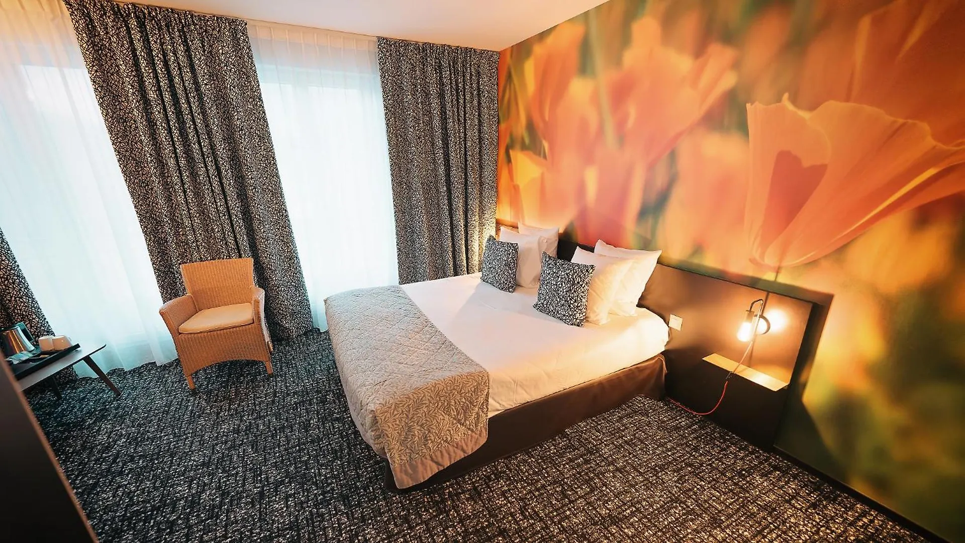 The Originals Boutique, Hotel De La Paix, Brest 4*,